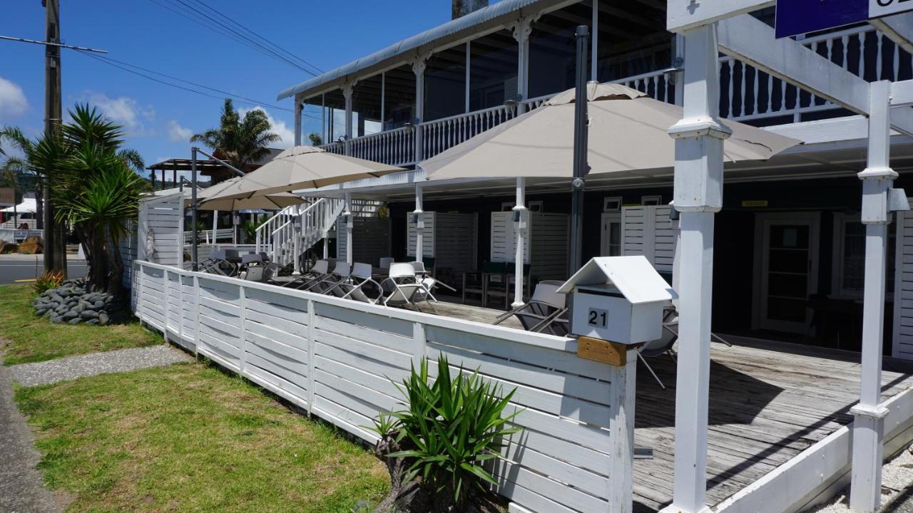 Nana Glads Beachfront Accommodation Whitianga Exterior foto