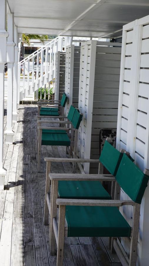 Nana Glads Beachfront Accommodation Whitianga Exterior foto