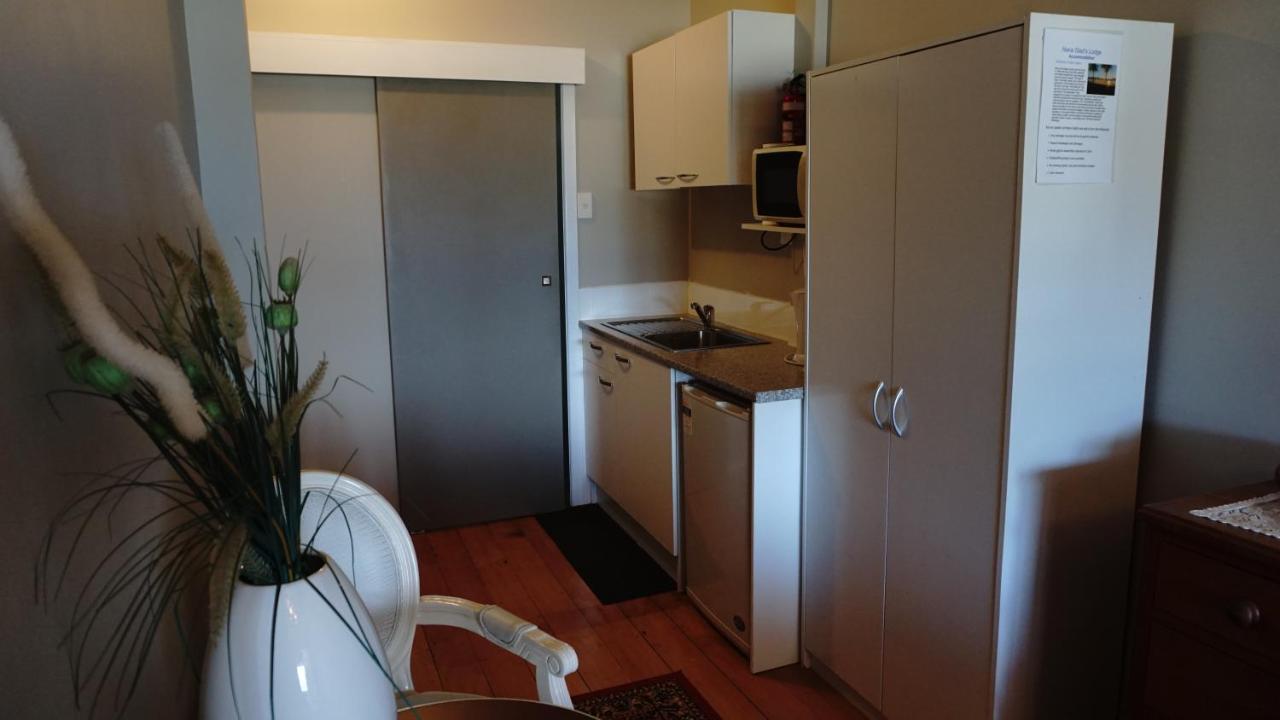 Nana Glads Beachfront Accommodation Whitianga Exterior foto