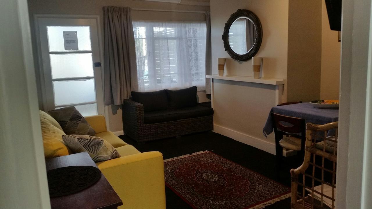 Nana Glads Beachfront Accommodation Whitianga Exterior foto